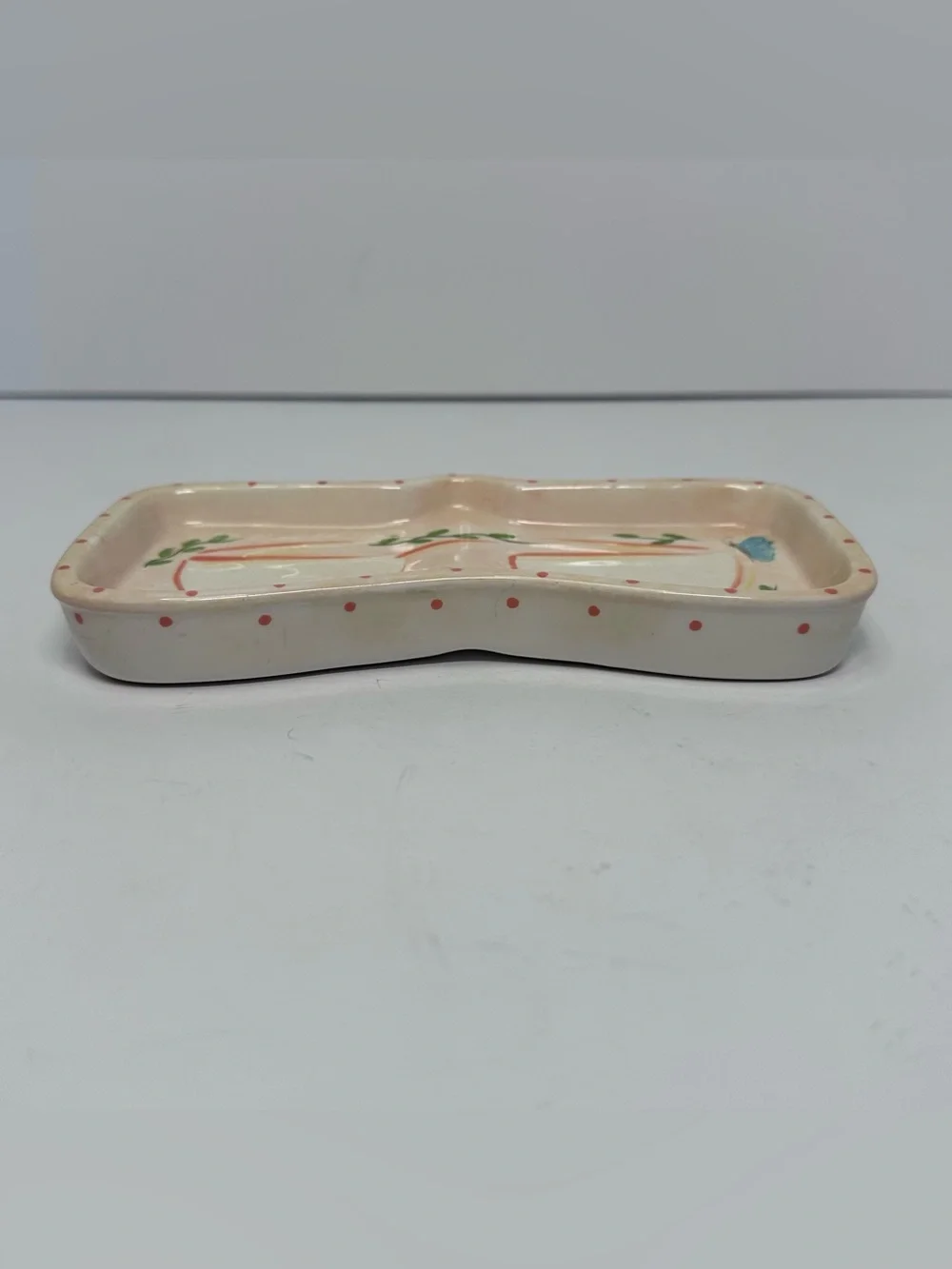 Bella Casa Ganz Eyeglass Sunglasses Holder Tray Butterflies Ceramic Desk Dish